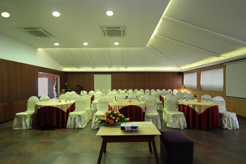 Silent Shores Resort & Spa Mysore Luaran gambar