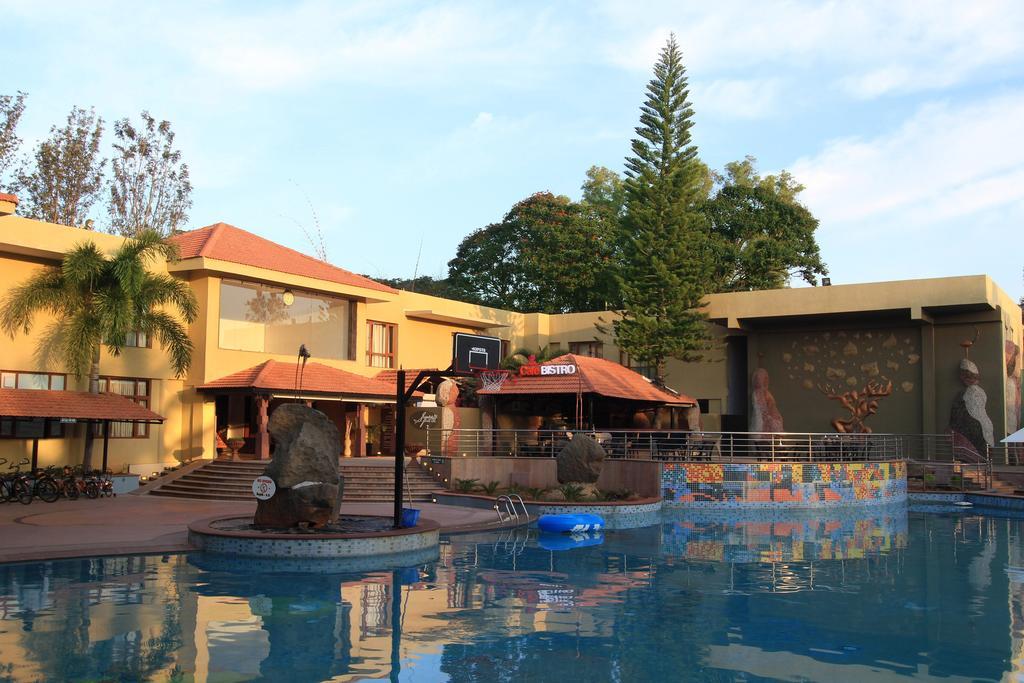 Silent Shores Resort & Spa Mysore Luaran gambar